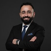 Nihat Taheri