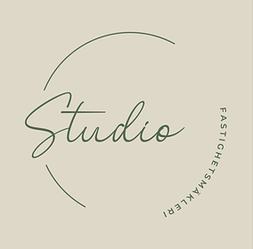 Logotyp för mäklarbyrån Studio Fastighetsmäkleri